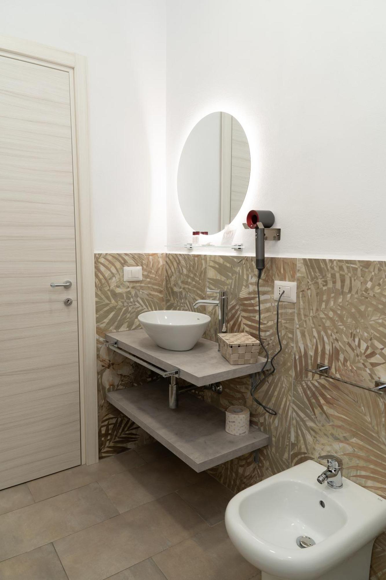 The Sun Hotel Boutique Napoli Ngoại thất bức ảnh