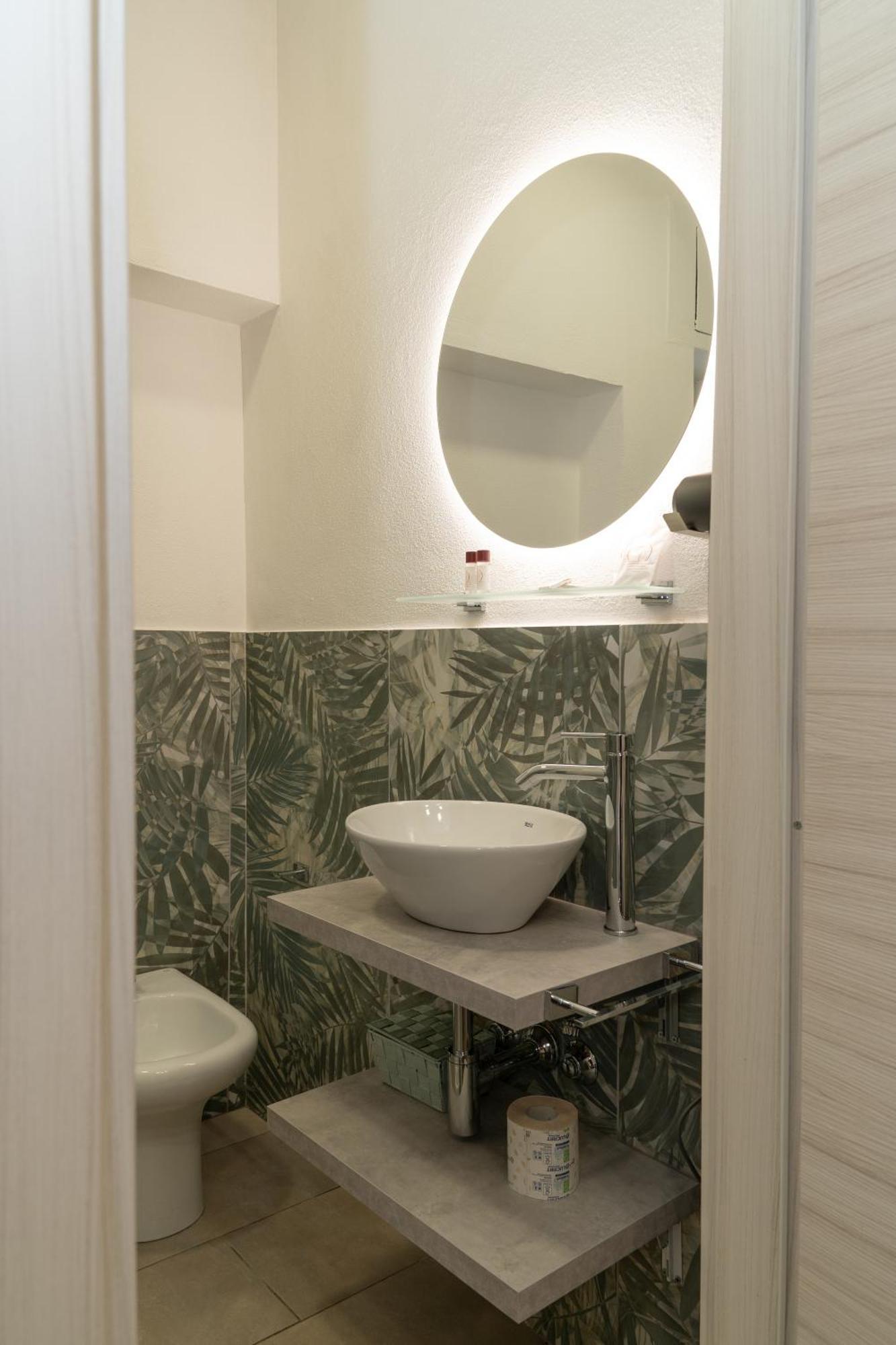 The Sun Hotel Boutique Napoli Ngoại thất bức ảnh