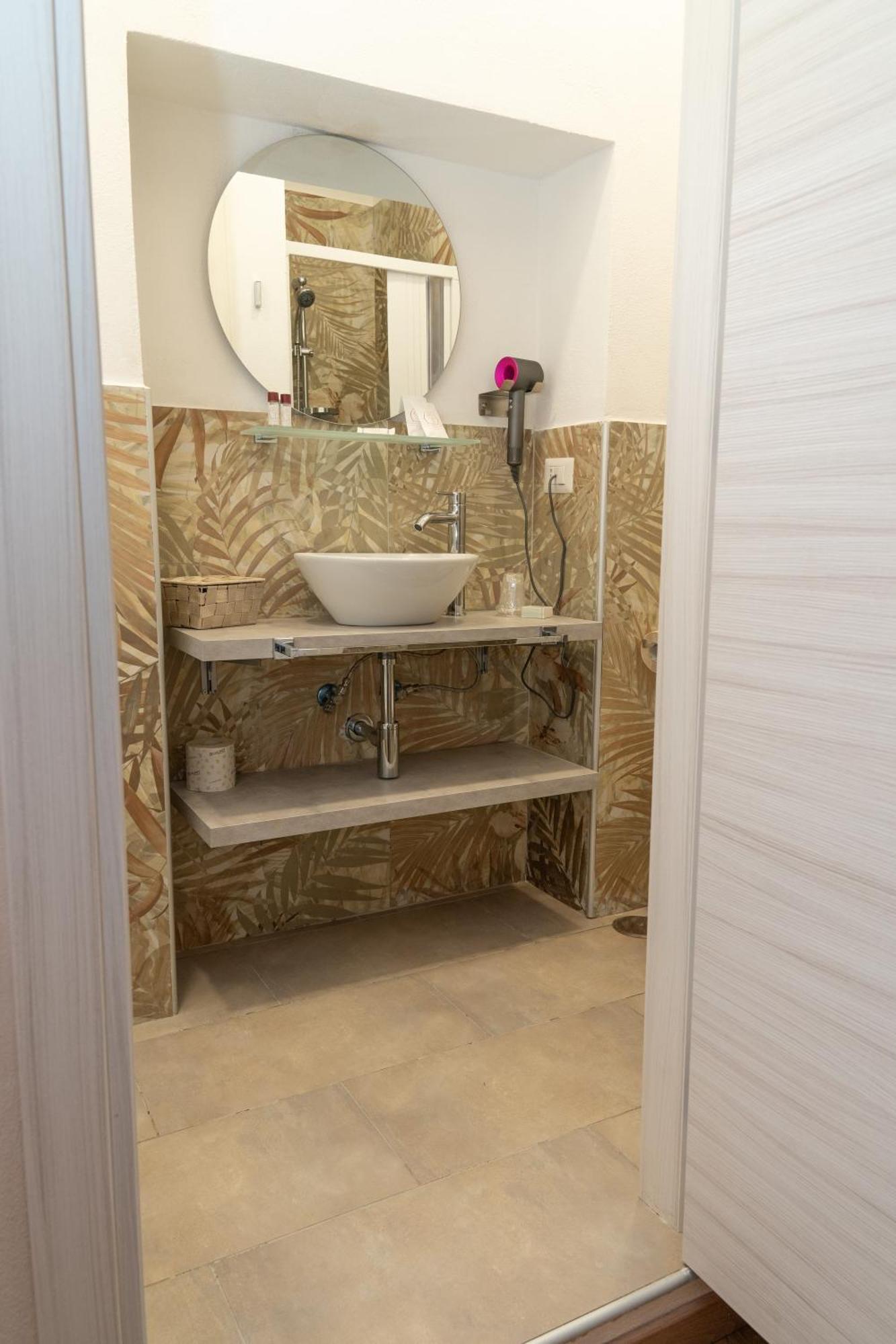 The Sun Hotel Boutique Napoli Ngoại thất bức ảnh